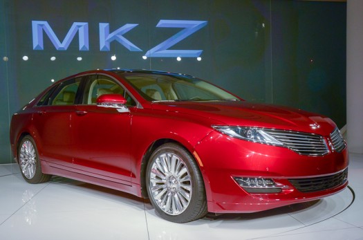 2013_lincoln_mkz_reveal_-3-525x347