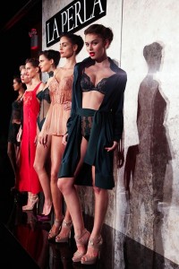 b--la-perla-aw-13-44361-6