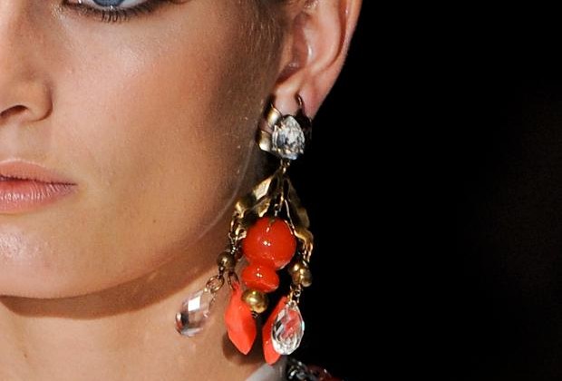 b--gucci-details-ss-13-30442-16