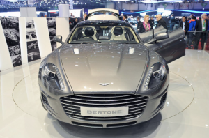 Aston Martin 3