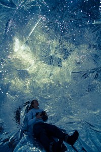 loop.ph-constructs-the-cosmos-within-inflatable-infinity-space-designboom-11