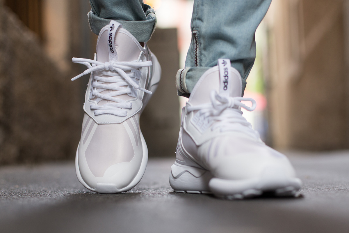 adidas tubular runner all white