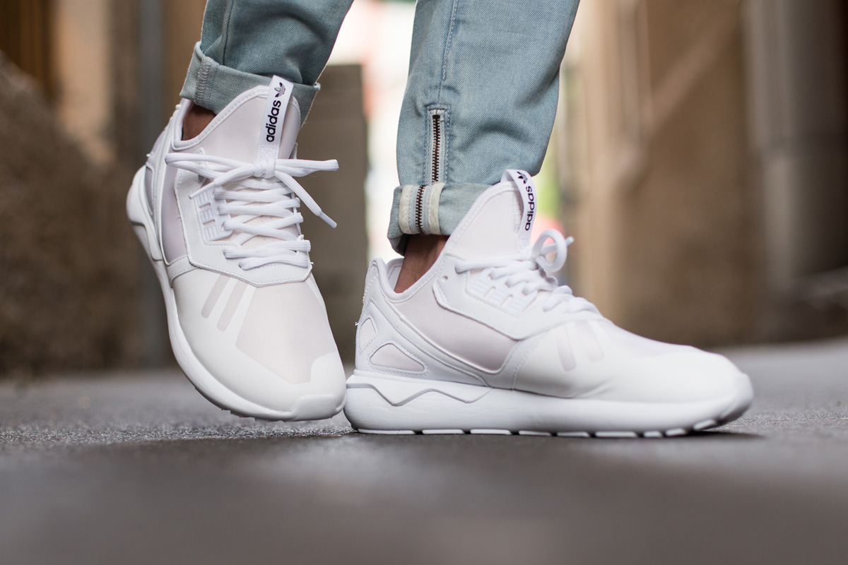 adidas tubular runner all white