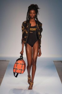 moschino-spring-summer-2015-lfw46